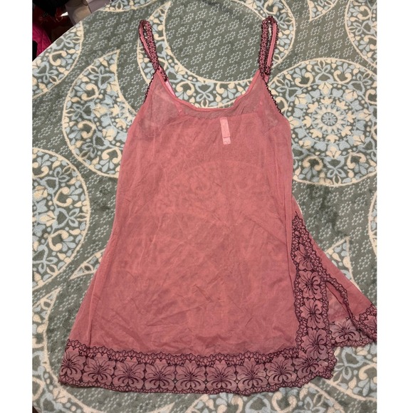 Victorias Secret Pink Sheer Mesh Embroidered Slip Dress Nightgown Small Vintage - Picture 2 of 3